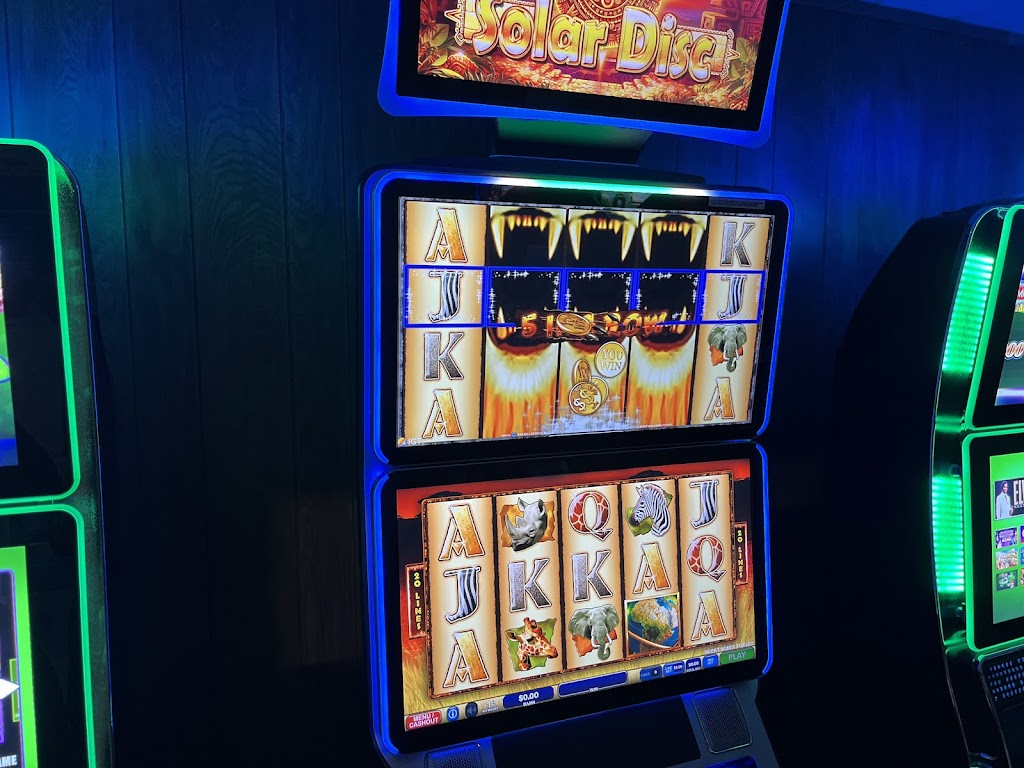 Mrs Ds Hoagie Shack | RR 250, Cameron, WV 26033, USA | Phone: (304) 686-4700