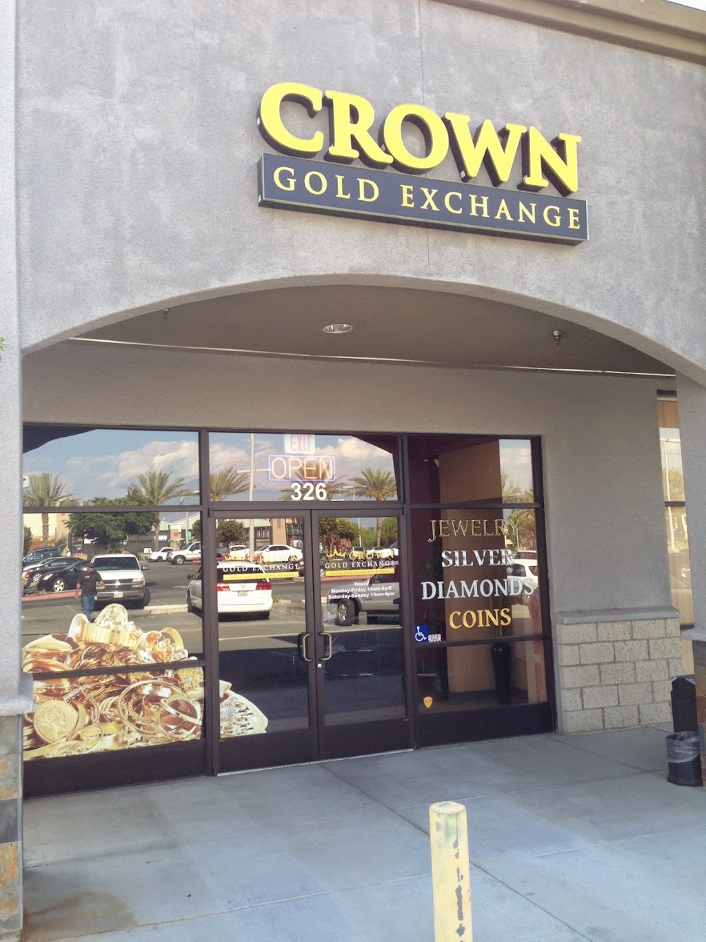 Crown Gold Exchange | 326 S Sanderson Ave, Hemet, CA 92545, USA | Phone: (951) 791-7979