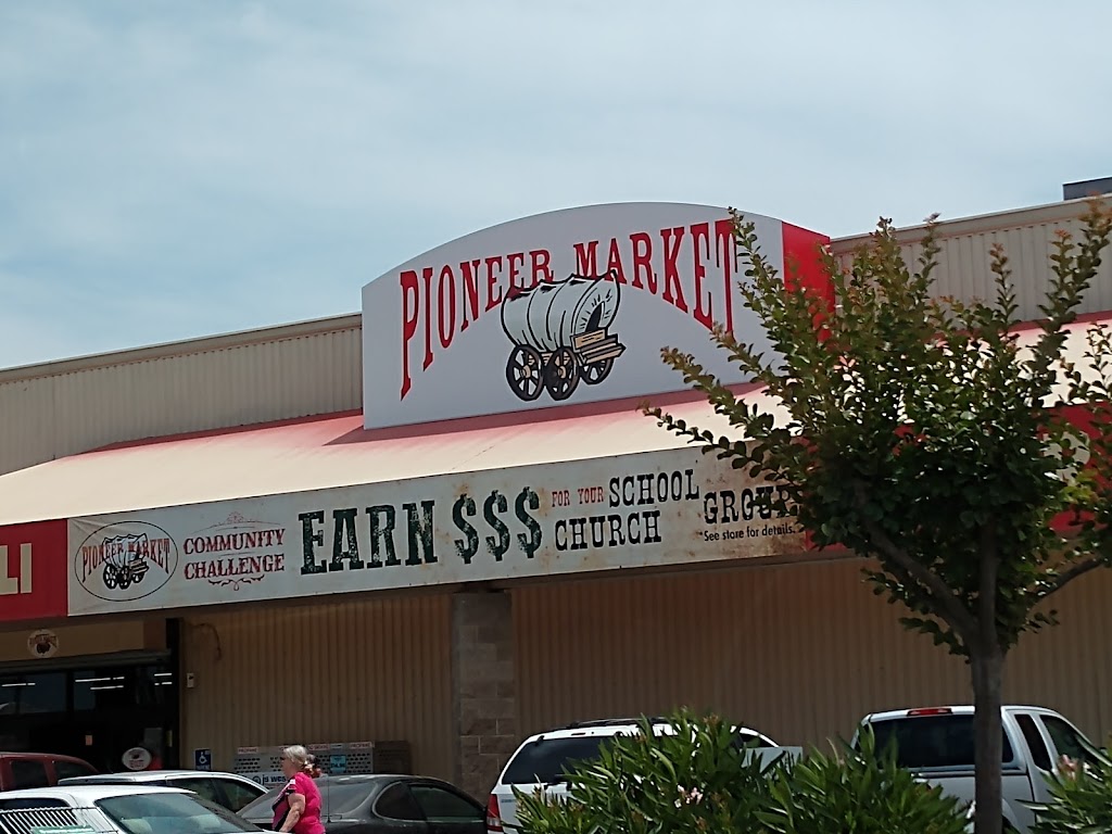 Pioneer Market | 12138 Yosemite Blvd, Waterford, CA 95386, USA | Phone: (209) 874-9751