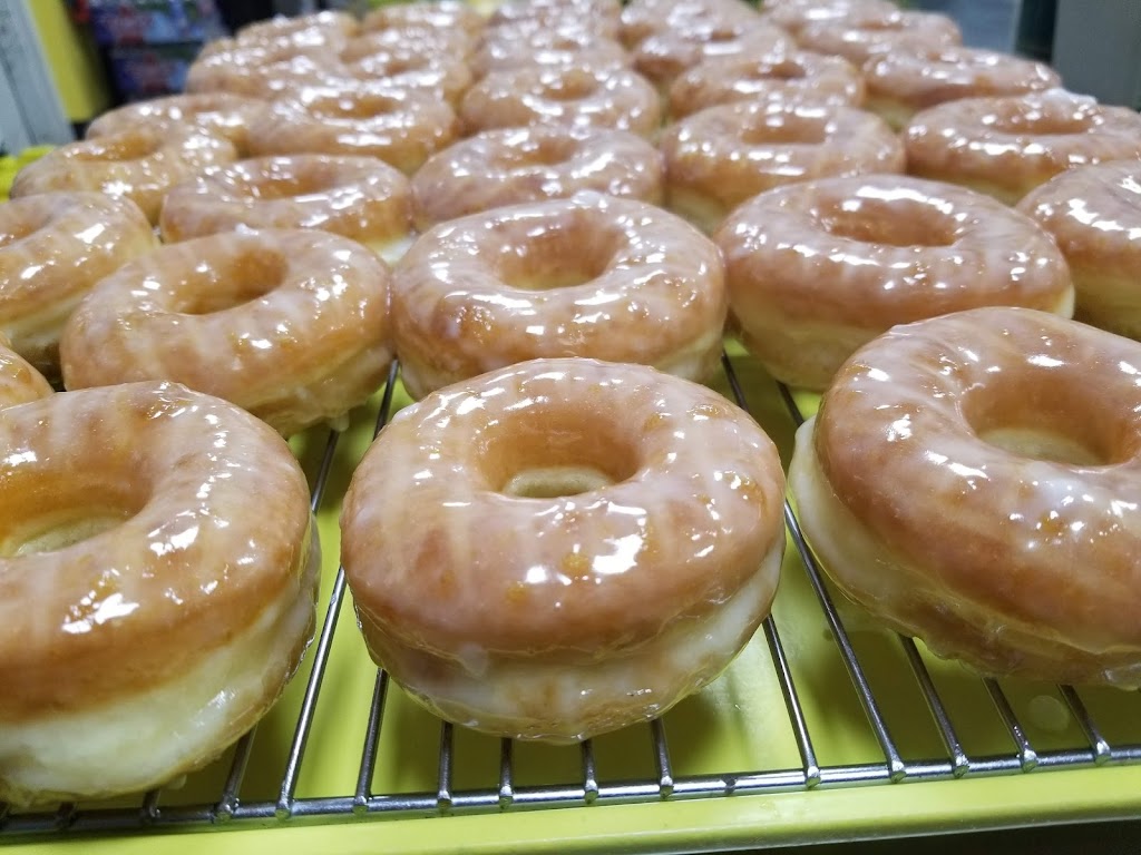 Hutchins Donuts | 203 N Main St, Hutchins, TX 75141, USA | Phone: (972) 225-0808