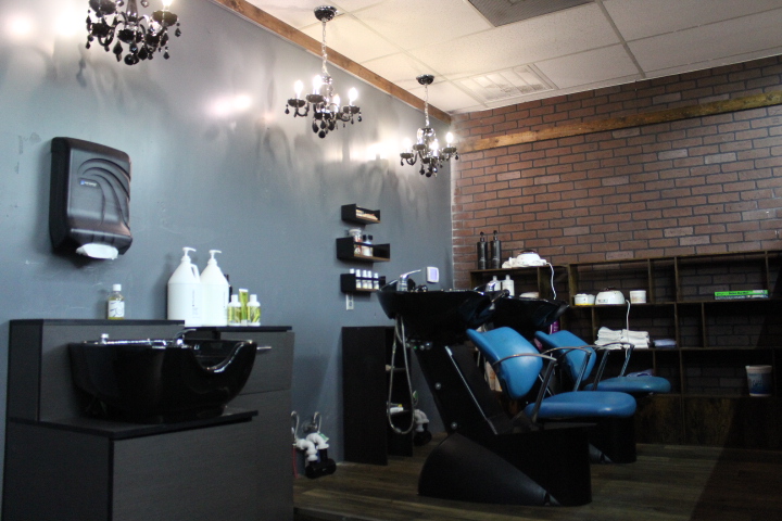 MAMBO HAIR STUDIO | 700 N LBJ Dr SUITE 110-C, San Marcos, TX 78666, USA | Phone: (512) 749-0861