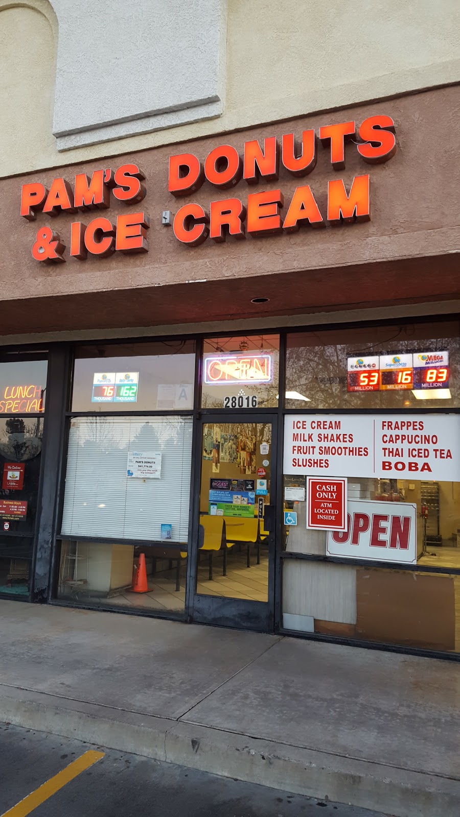 Pams Donuts & Ice Cream | 28016 Seco Canyon Rd, Santa Clarita, CA 91390, USA | Phone: (661) 297-4252