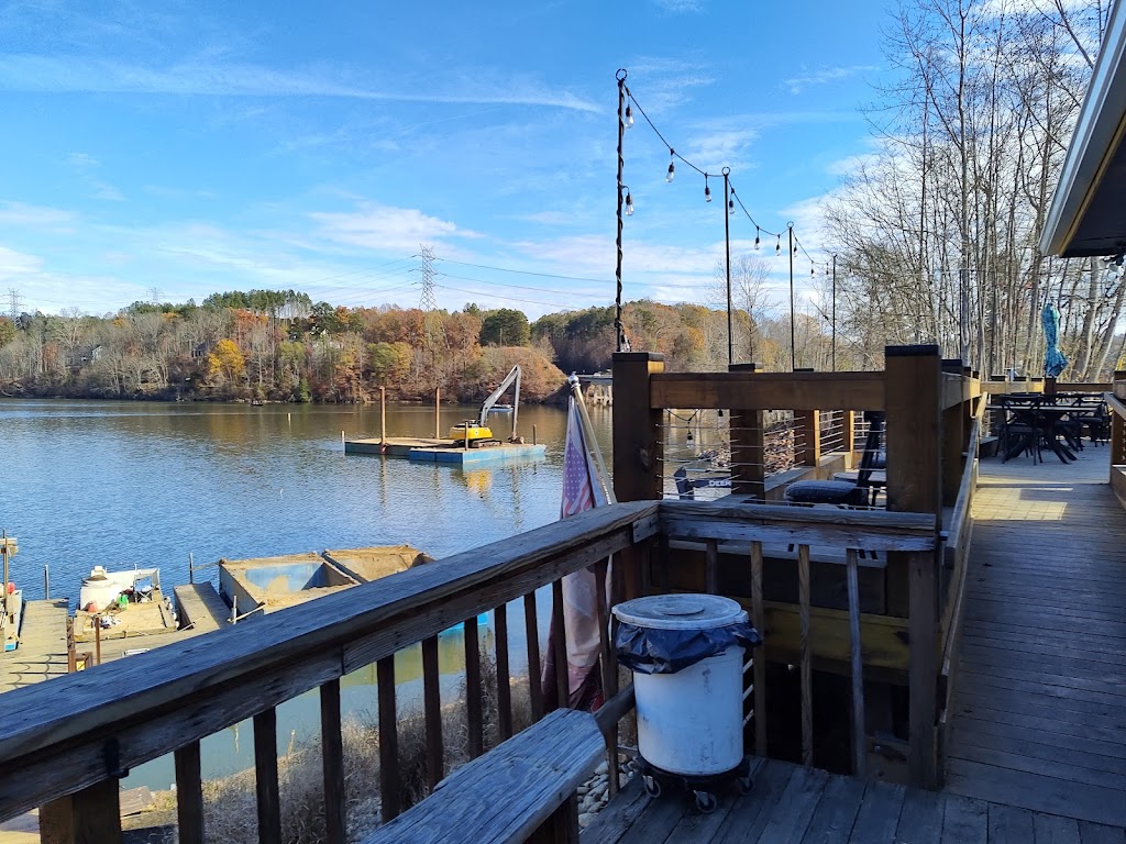 Waterside Bar and Grill | 7774 Hudson Chapel Rd, Catawba, NC 28609, USA | Phone: (828) 229-7790