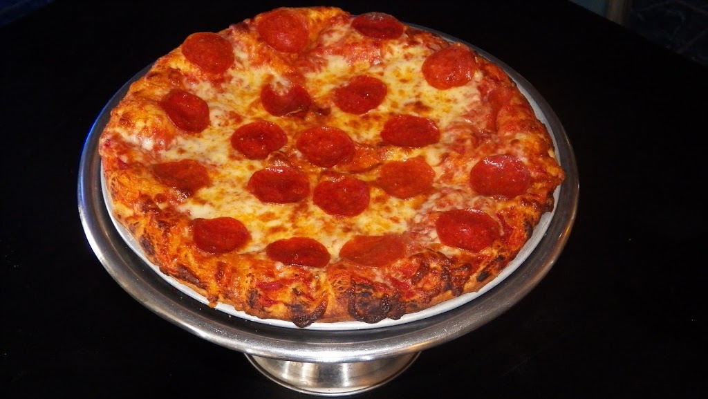 Liljas Premiere Pizza | 2381 PA-66, Delmont, PA 15626, USA | Phone: (724) 468-6776