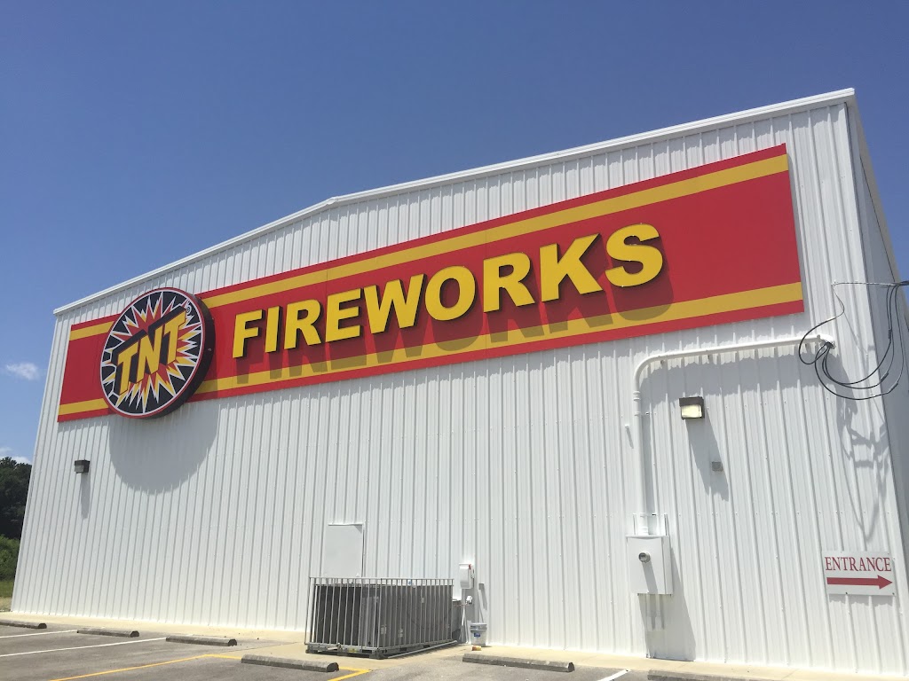 TNT Fireworks Supercenter - Leeds | 6421 US-78, Leeds, AL 35094, USA | Phone: (205) 699-5868