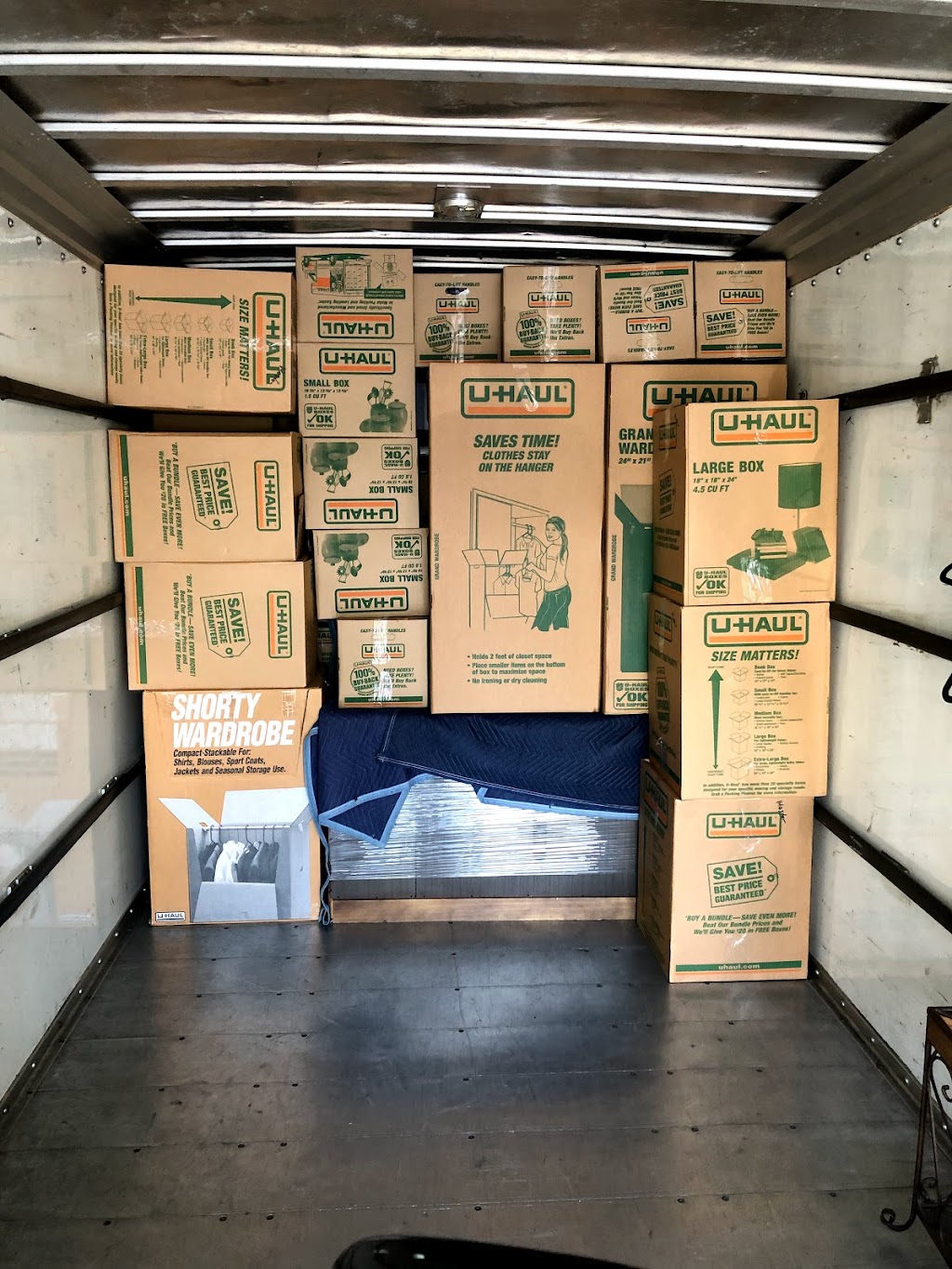 Affordable Movers, LLC | 915 Elgin Way, Everett, WA 98208, USA | Phone: (425) 422-4415