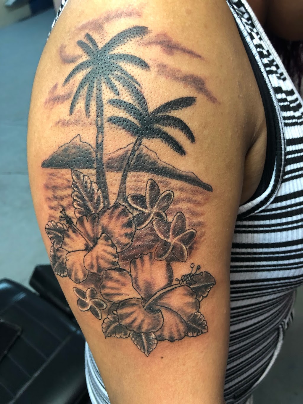 Killer Tattoos & Piercings | 621 S Hampton Rd, Dallas, TX 75211, USA | Phone: (214) 442-3245