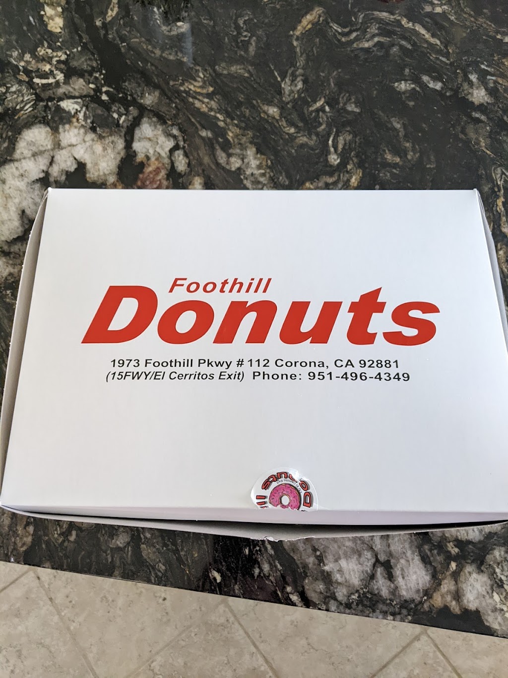 Foothill Donuts | 1973 Foothill Pkwy Suite 112, Corona, CA 92881, USA | Phone: (951) 496-4349