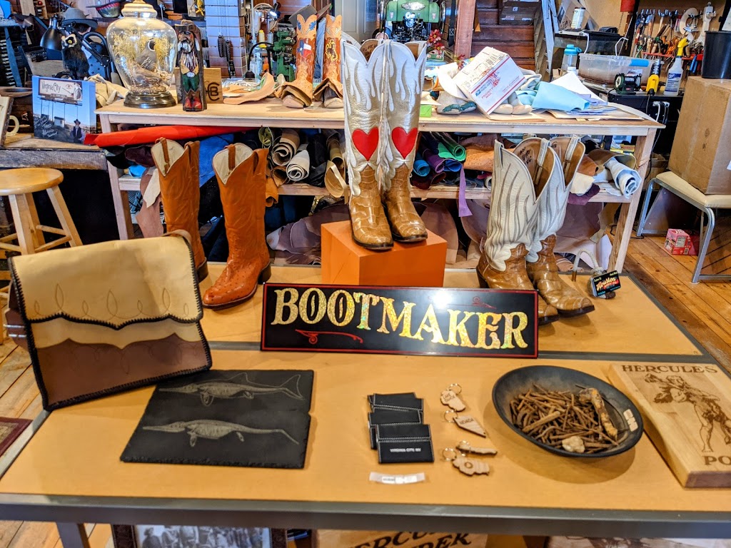 Pioneer Emporium & Virginia City Hat Maker | 144 S C St, Virginia City, NV 89440, USA | Phone: (775) 847-9214