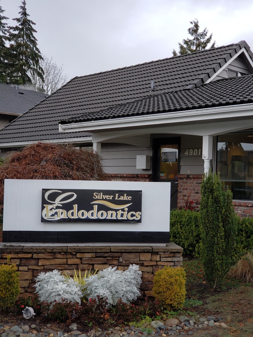 Silver Lake Endodontics | 4901 81st Pl SW, Mukilteo, WA 98275, USA | Phone: (425) 316-8484