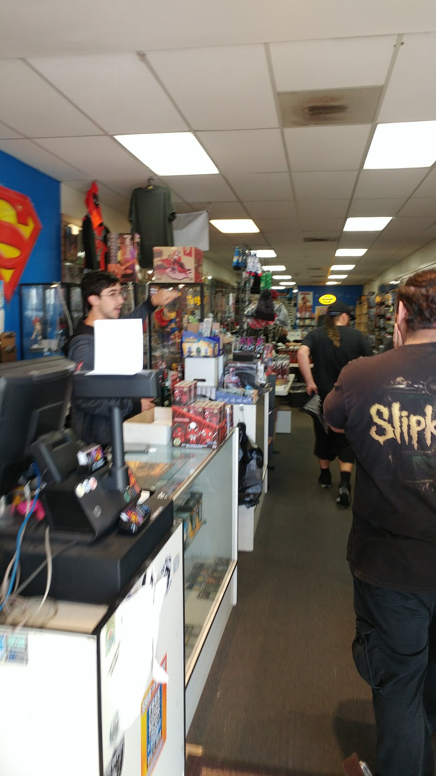 Metropolis Comics | 16509 Bellflower Blvd, Bellflower, CA 90706, USA | Phone: (562) 263-0277