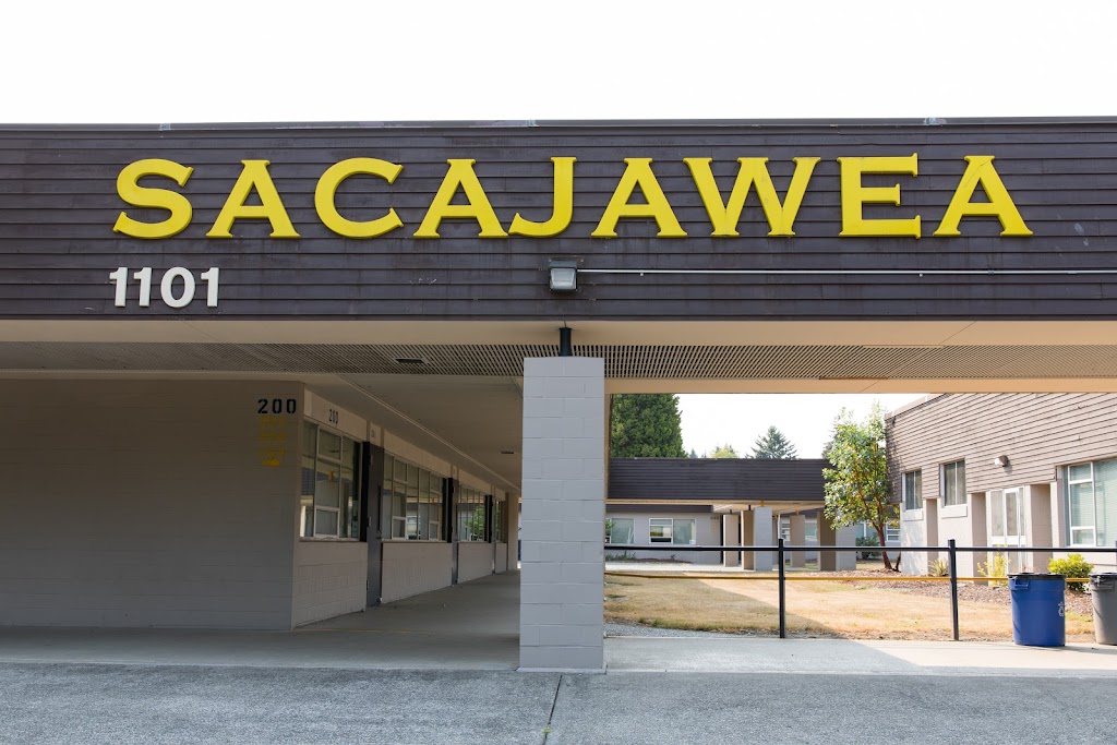Sacajawea Middle School | 1101 S Dash Point Rd, Federal Way, WA 98003 | Phone: (253) 945-4900