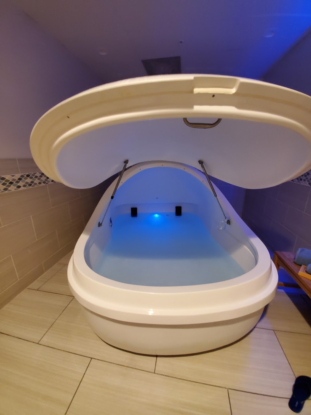 True REST Float Spa | 5239 Monroe St, Toledo, OH 43623, USA | Phone: (567) 402-4307