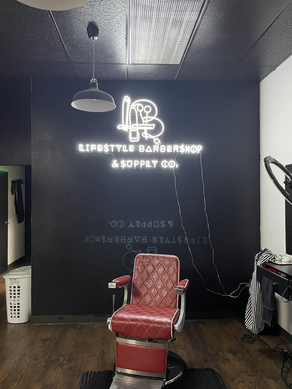 Lifestyle Barbershop & Supply co | 4955 W 72nd Ave unit k, Westminster, CO 80030, USA | Phone: (720) 484-5620