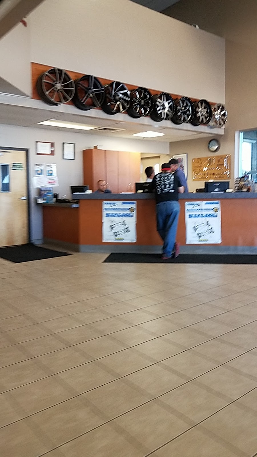 Roberts Tire Sales, Inc. | 4747 S Power Rd, Mesa, AZ 85212, USA | Phone: (480) 967-8805