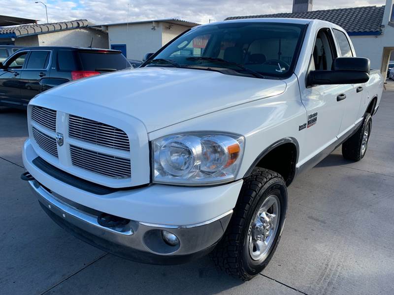 Town & Country Motors | 449 S Country Club Dr, Mesa, AZ 85210, USA | Phone: (480) 615-3256