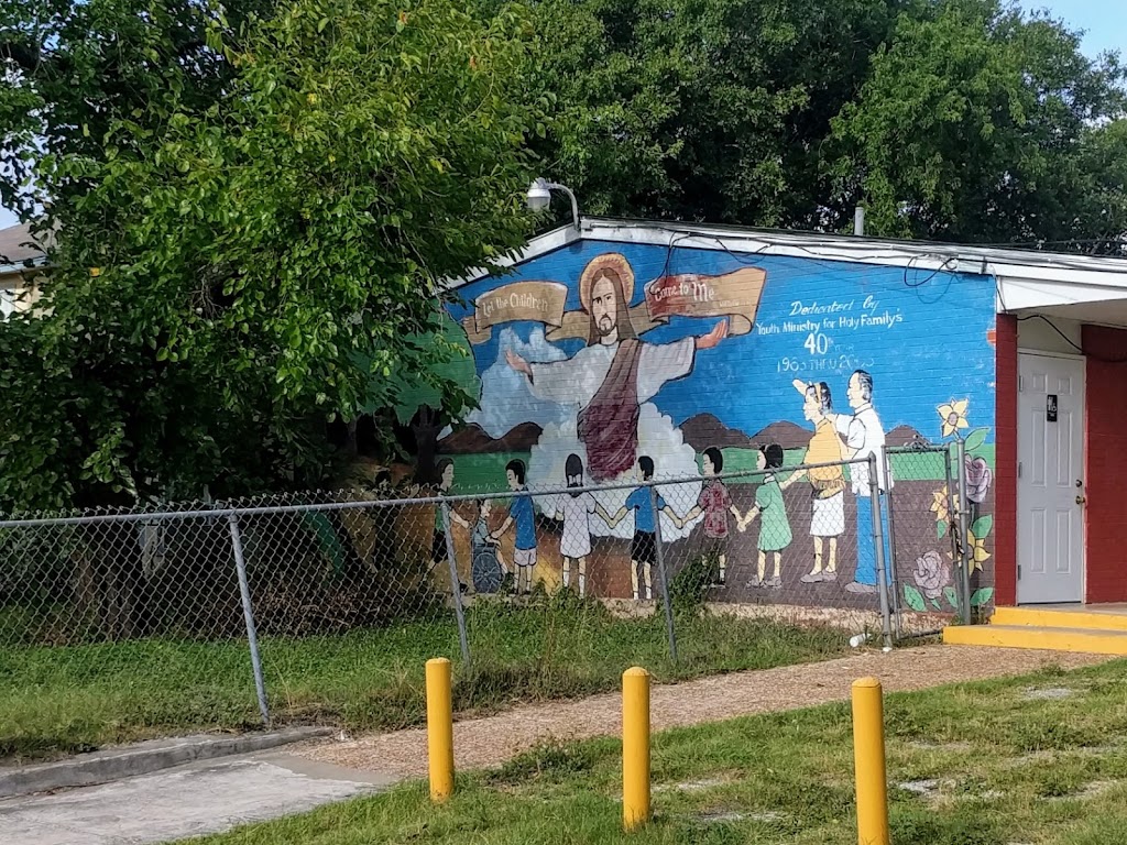 Holy Family Church | 152 Florencia Ave, San Antonio, TX 78228, USA | Phone: (210) 433-8216