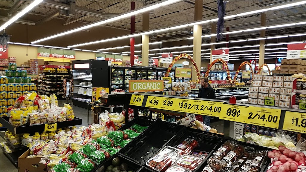 Grocery Outlet Bargain Market | Four Corner Square 26525, Maple Valley Black Diamond Rd SE, Maple Valley, WA 98038, USA | Phone: (425) 413-0244