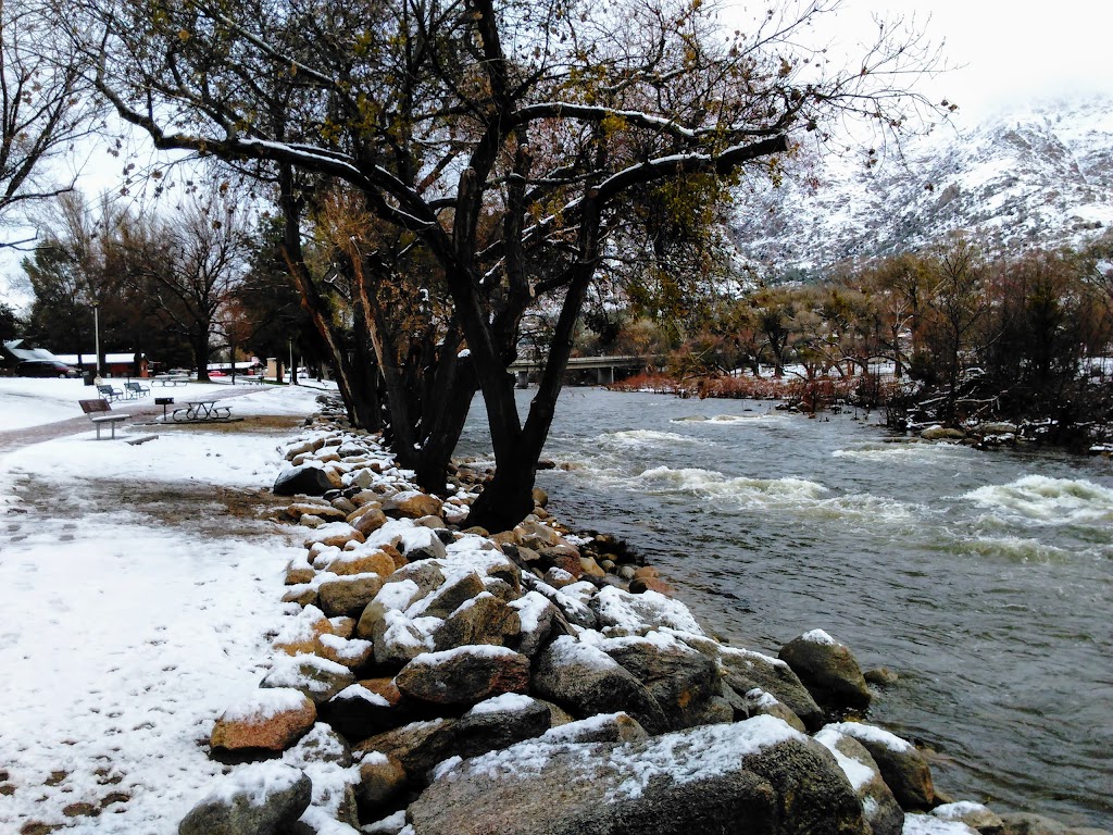 Riverview Lodge | 2 Sirretta St, Kernville, CA 93238, USA | Phone: (760) 376-6019