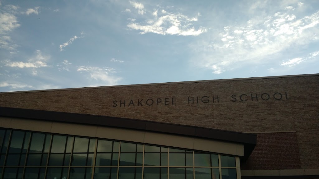Shakopee High School | 100 17th Ave W, Shakopee, MN 55379, USA | Phone: (952) 496-5152
