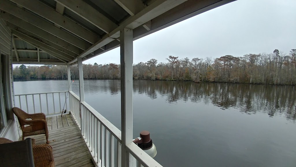 Reel McCoy River Retreat | 33138 Rivergate Cir, Springfield, LA 70462, USA | Phone: (225) 803-9012