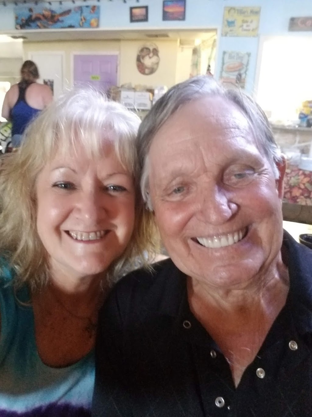 Carolines Bar and Pizza place | 621 W Market St, Rockport, TX 78382, USA | Phone: (361) 450-0186