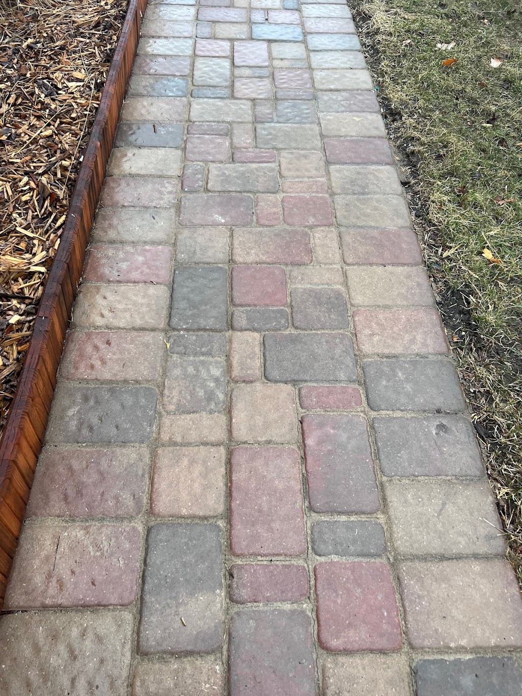 Cascade Landscaping | 2037 Snelling Ave, Roseville, MN 55113, USA | Phone: (651) 793-9089