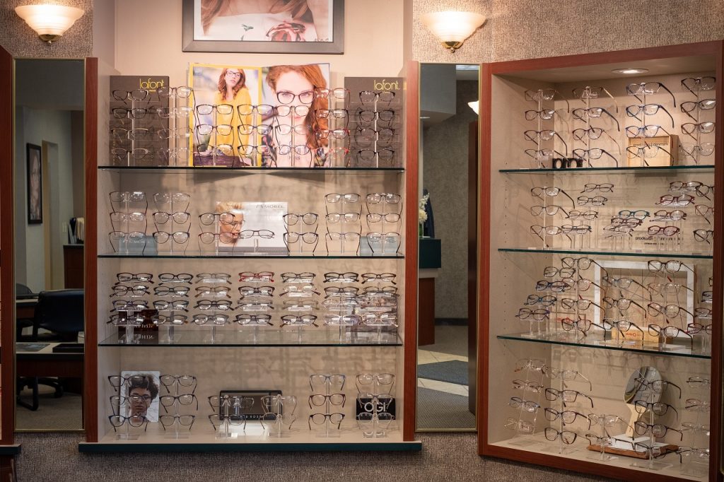 Family Eye Clinic & Contact Lens Center - Eden Prairie | 16550 W 78th St Suite A, Eden Prairie, MN 55346, USA | Phone: (952) 934-6926