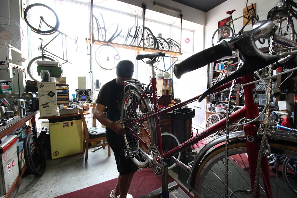 Madmen Bike Repairs | IJburglaan 440 Ijburg, IJburglaan 434, 1086 ZJ Amsterdam, Netherlands | Phone: 06 24548671