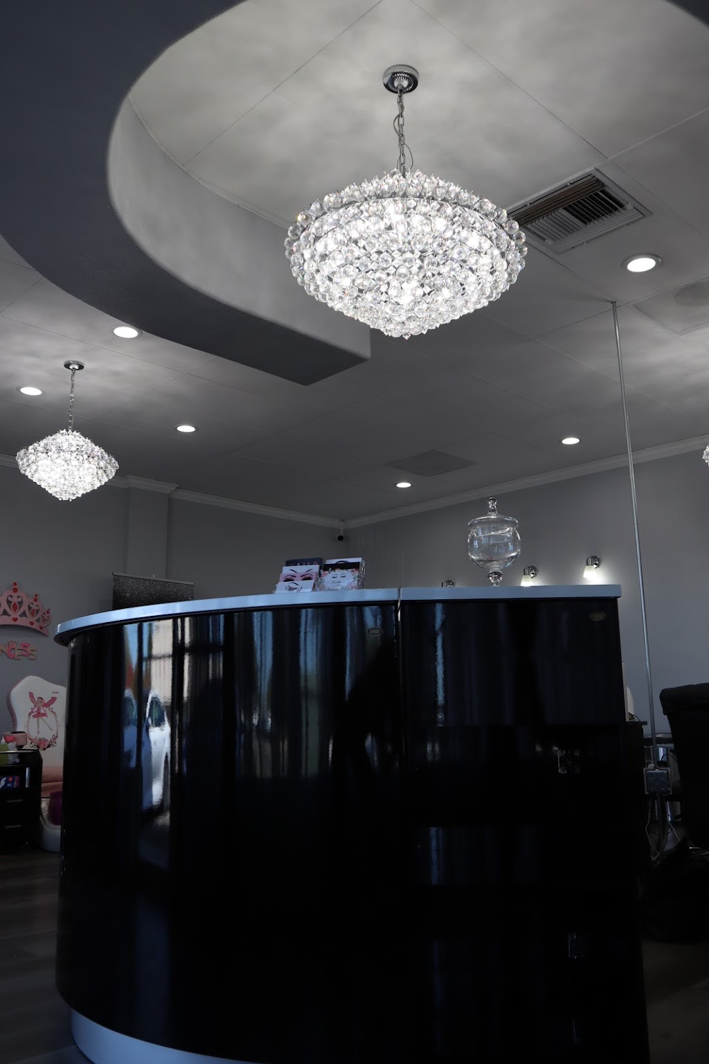 The Beauty Bar of Sacramento | 3910 Fruitridge Rd, Sacramento, CA 95820, USA | Phone: (916) 696-4887