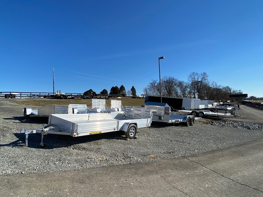 Buckeye Trailer World | 29059 Logan Elm Rd, Circleville, OH 43113, USA | Phone: (740) 474-7663