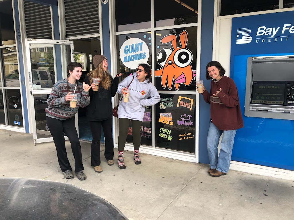 Surf City Suds Laundromat | 228 Cardiff Pl, Santa Cruz, CA 95060, USA | Phone: (831) 334-8098