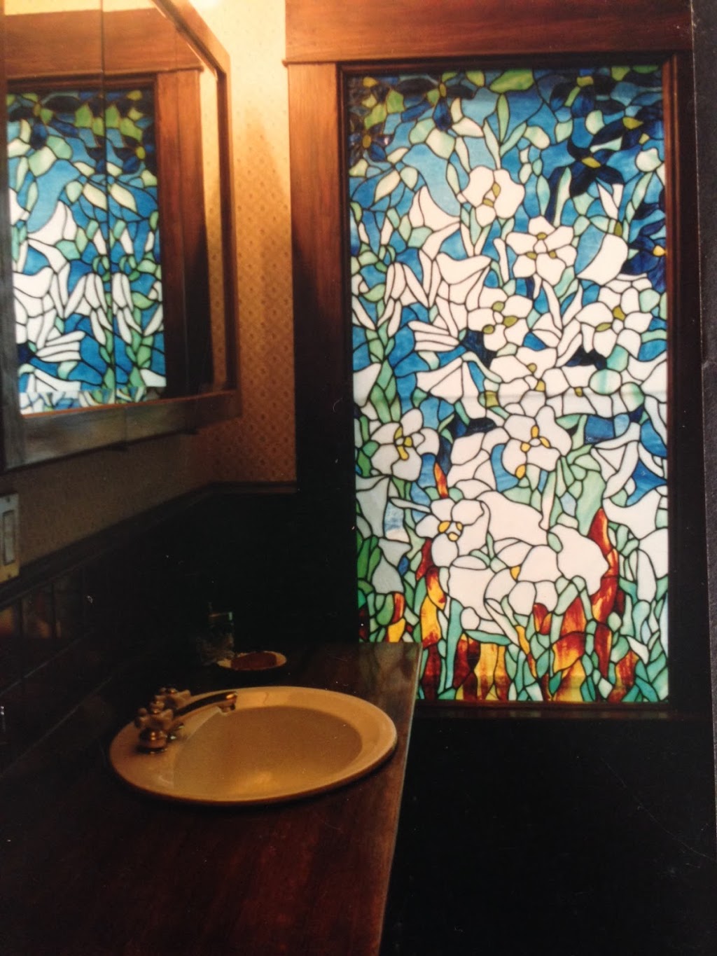 LaSorella Glass Studios | 611 NE 157th Ave, Portland, OR 97230, USA | Phone: (503) 285-1197