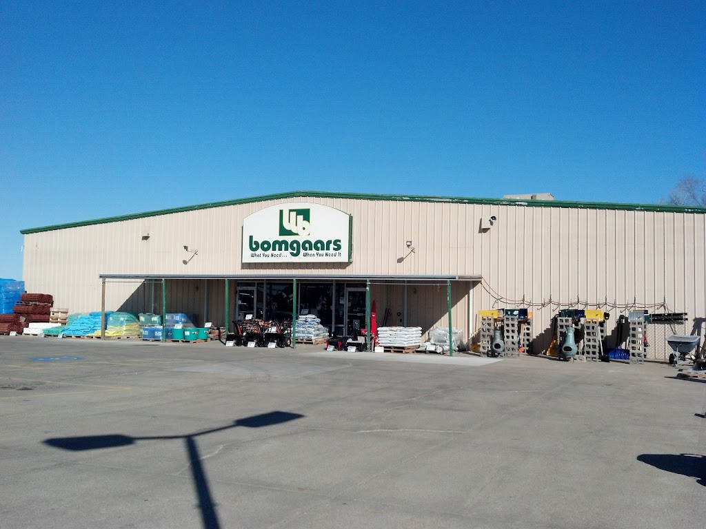 Bomgaars | 1026 Rd E, Schuyler, NE 68661, USA | Phone: (402) 352-7900