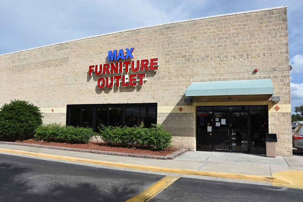 Max Furniture Outlet | 3611 1st St E #1200, Bradenton, FL 34208, USA | Phone: (941) 567-4871