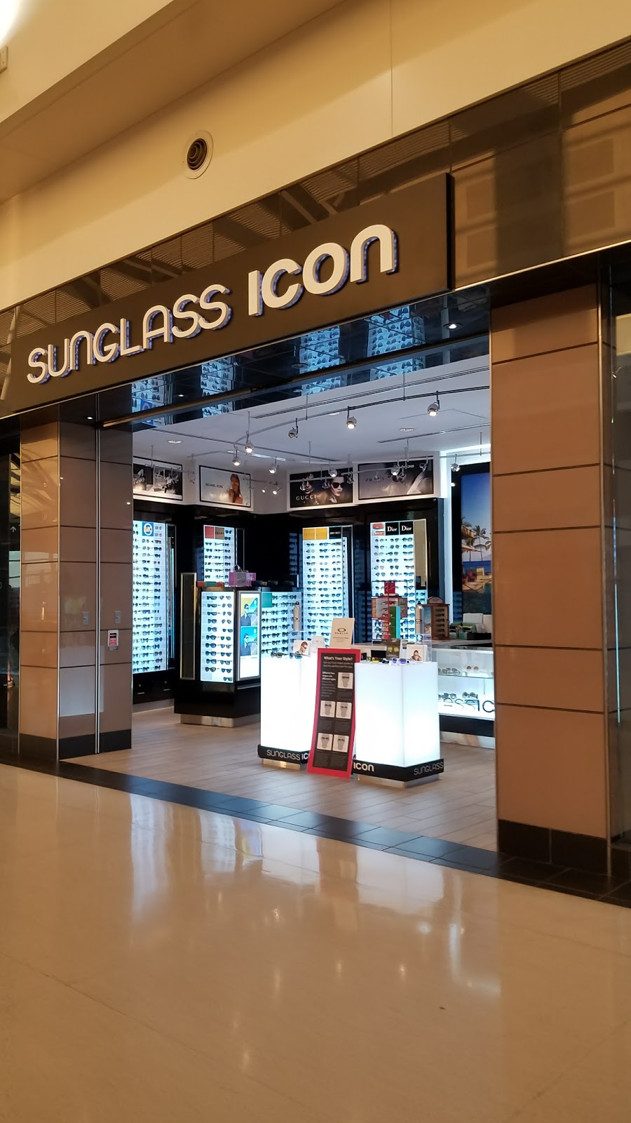 Sunglass Icon | McNamara Terminal, between Gates A61 and A63, Worldgateway Pl, Detroit, MI 48242, USA | Phone: (734) 941-4185