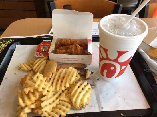 Chick-fil-A | 2410 Market St NE, Washington, DC 20018, USA | Phone: (202) 832-0528