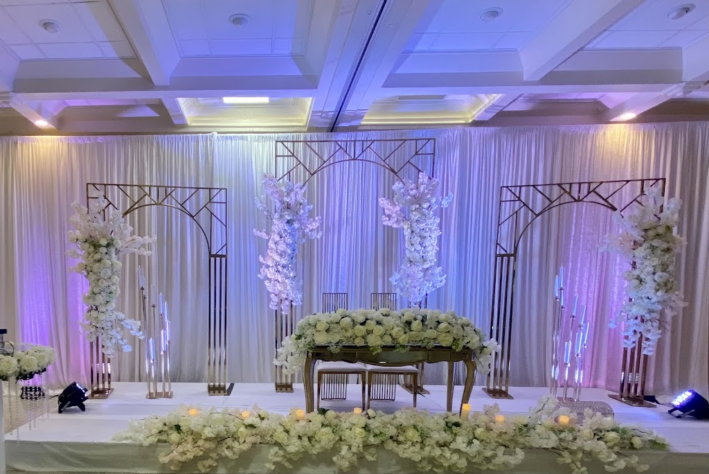 Fogolar Furlan Windsor | 1800 N Service Rd, Windsor, ON N8W 1Y3, Canada | Phone: (519) 966-2230