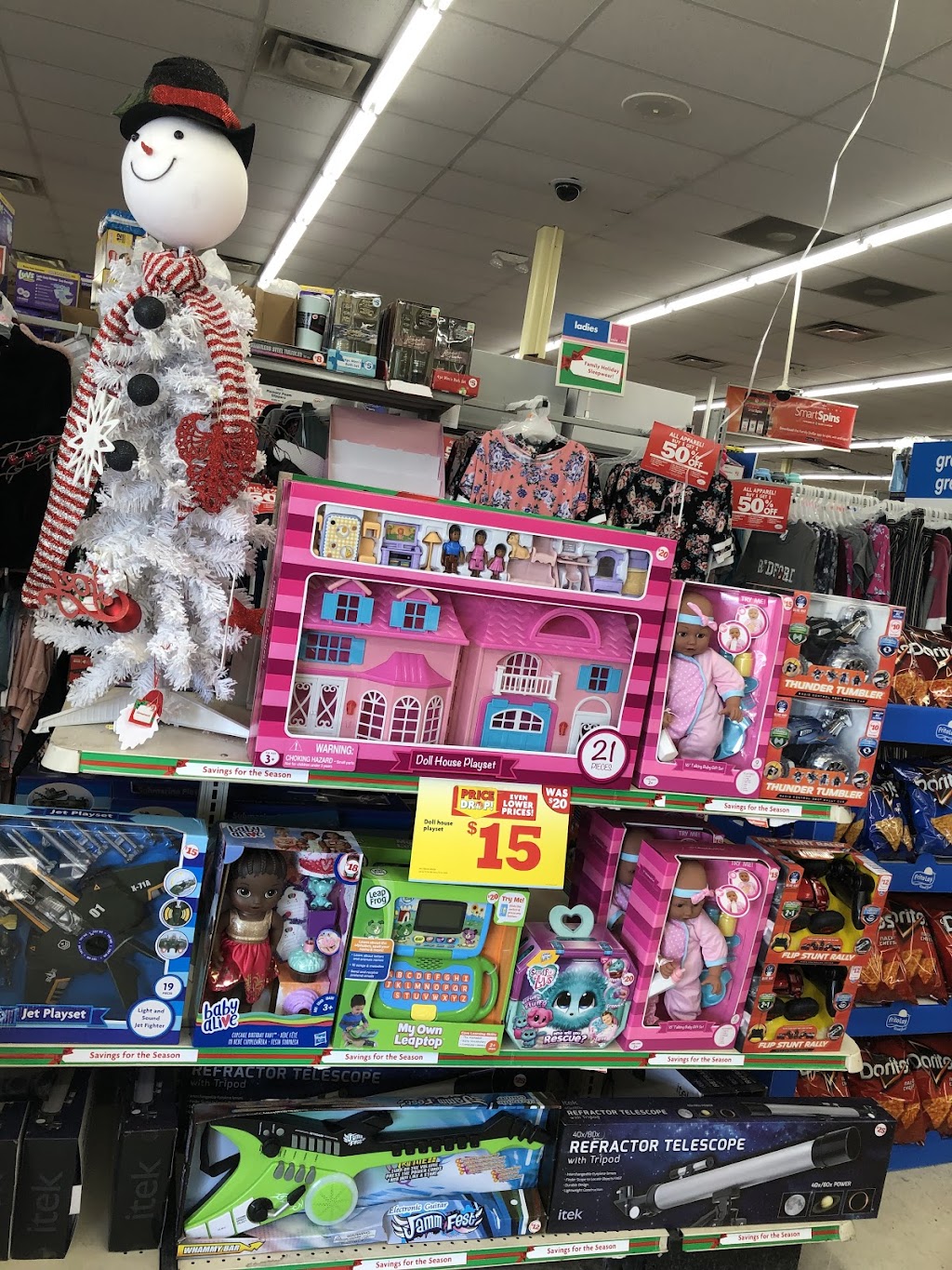 Family Dollar | 15800 Grand River Ave, Detroit, MI 48227, USA | Phone: (313) 739-2075