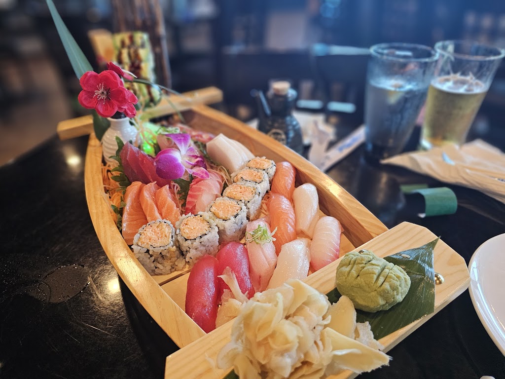 Fuji Sushi Hibachi noodles | 12205 Mercado Dr, Venice, FL 34293, USA | Phone: (941) 492-6677