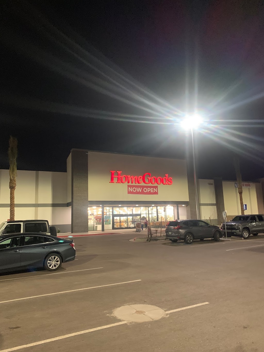 HomeGoods | 13560 N Prasada Pkwy, Surprise, AZ 85388, USA | Phone: (520) 527-5477