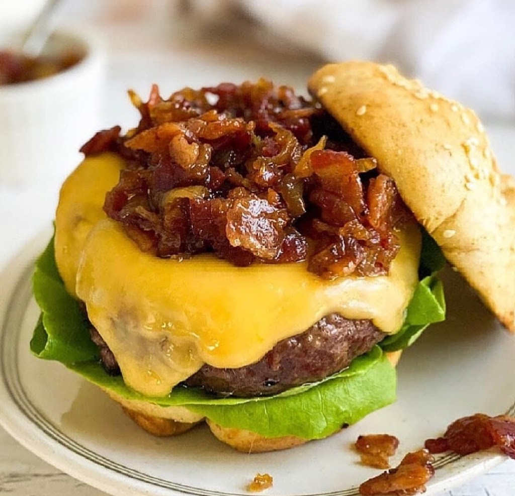 UBP Burgers | 840 I-35BL, New Braunfels, TX 78130, USA | Phone: (830) 624-9404