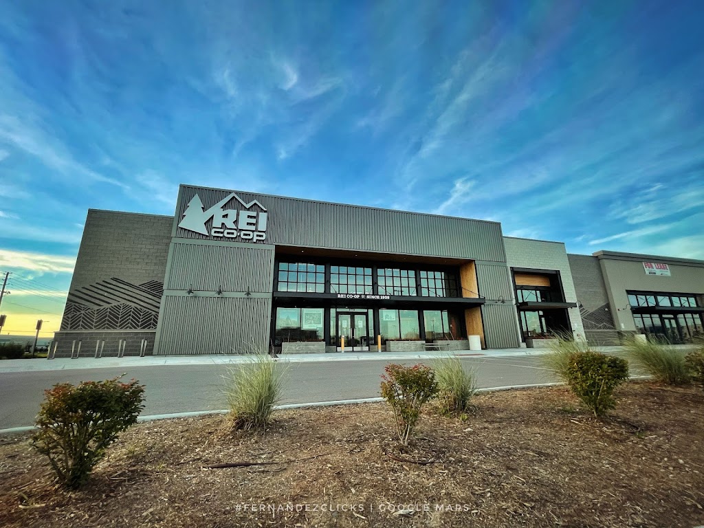 REI CO-OP | 2774 Greenwich Ct, Wichita, KS 67226 | Phone: (316) 768-8865