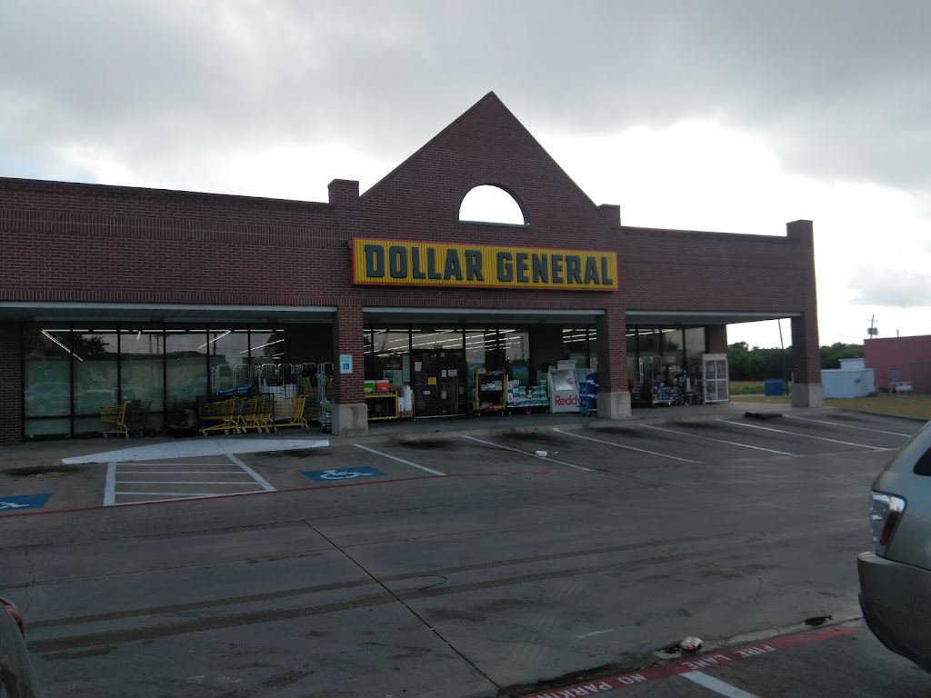 Dollar General | 1070 W, 1070 US-67, Alvarado, TX 76009, USA | Phone: (682) 273-0560