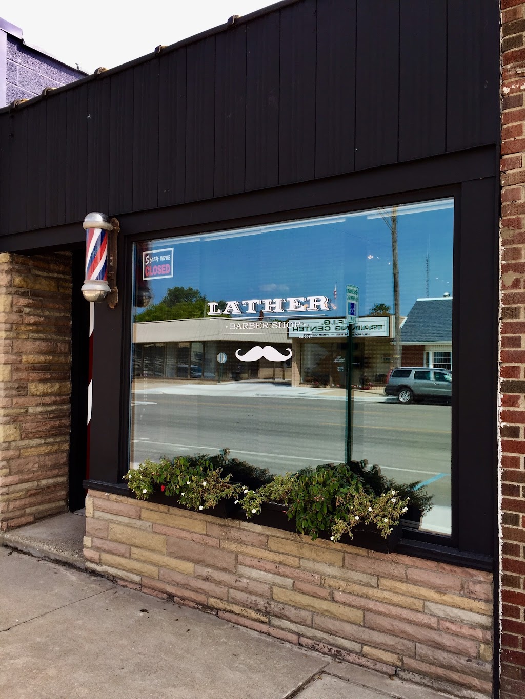 Lather Barbershop | 1210 Monroe St, Carleton, MI 48117, USA | Phone: (734) 654-5200