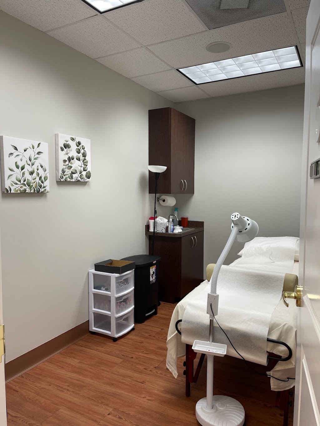 Healthy Healing Acupuncture Ashburn LLC | 44121 Harry Byrd Hwy STE 145, Ashburn, VA 20147, USA | Phone: (703) 270-1885