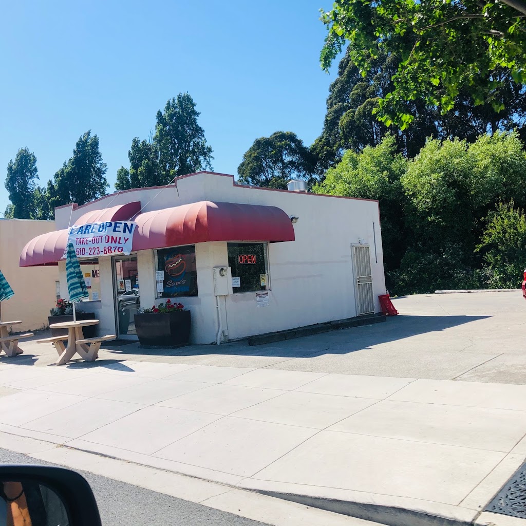 Sams Dog House | 3857 San Pablo Dam Rd, El Sobrante, CA 94803 | Phone: (510) 223-8870