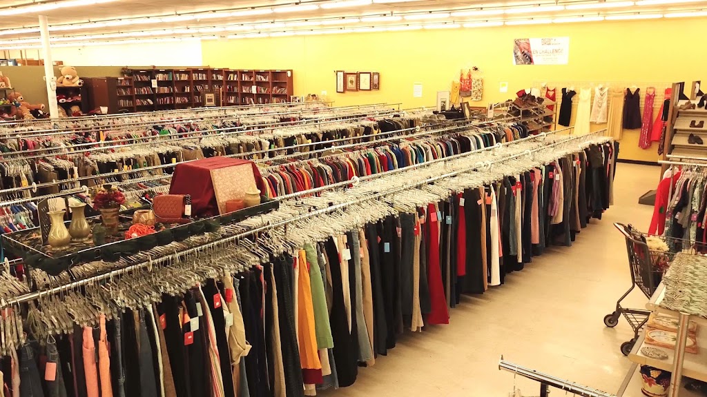 Tulsa Super Thrift | 5610 W Skelly Dr, Tulsa, OK 74107, USA | Phone: (918) 728-3038