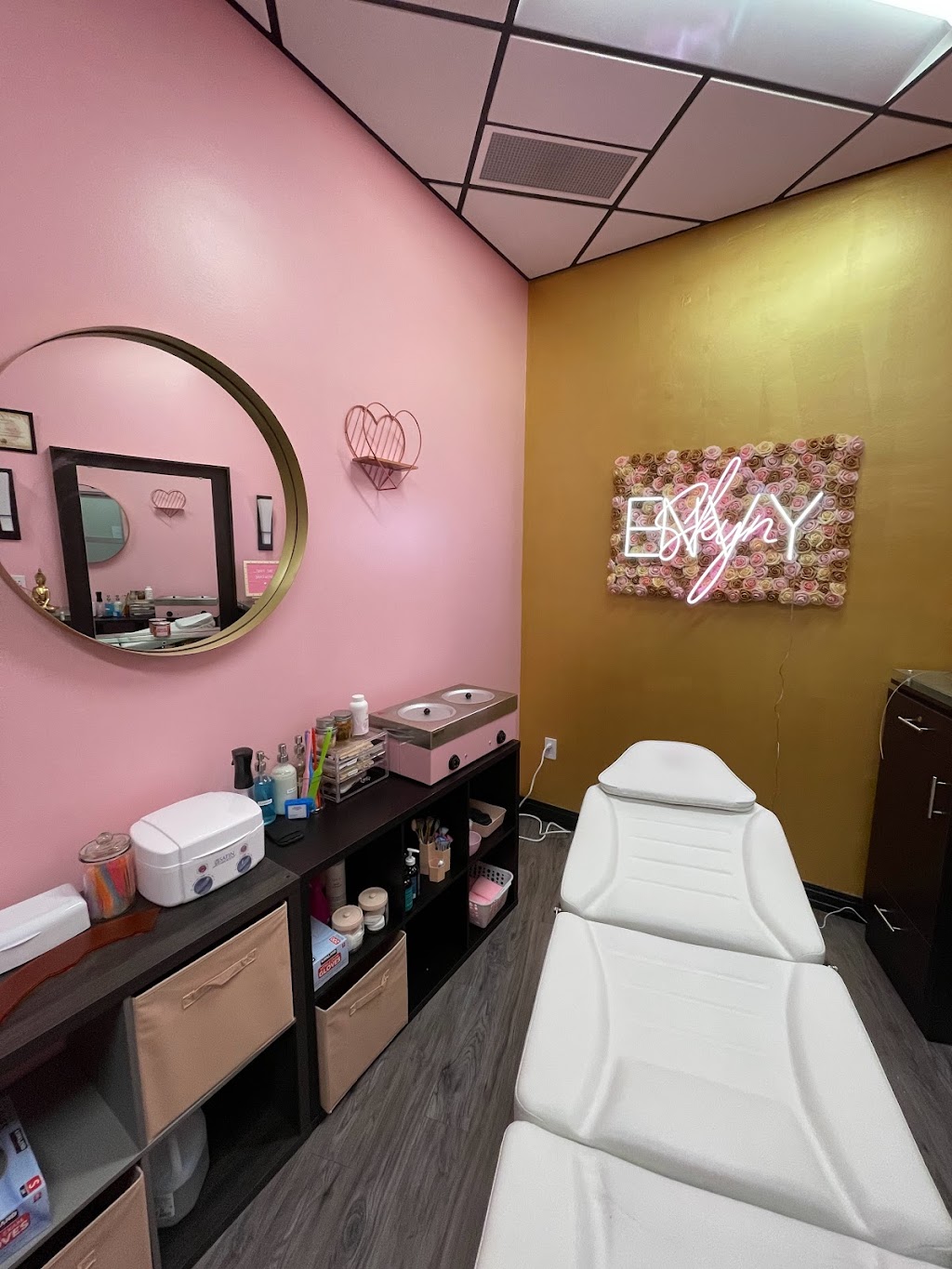 EnvySkyn | 33332 W 12 Mile Rd Suite #209, Farmington Hills, MI 48334, USA | Phone: (248) 660-6142