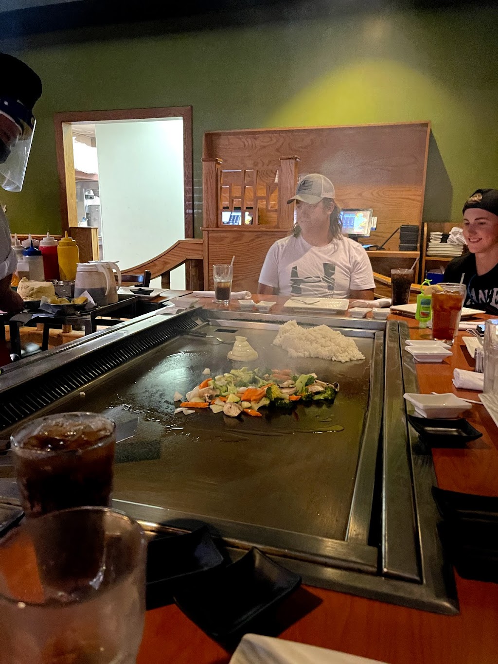 Sakura Japanese Steak House | 5294 Monroe St, Toledo, OH 43623, USA | Phone: (419) 843-1300